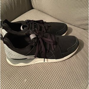 ASICS men’s size 13